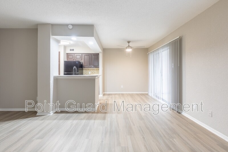 Primary Photo - 2270 Ridgmar Plaza