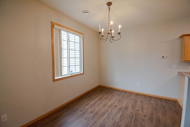 Building Photo - 2827 Agate Pl NW