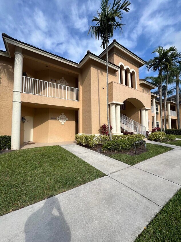 Foto principal - 8314 Mulligan 2221 Cir