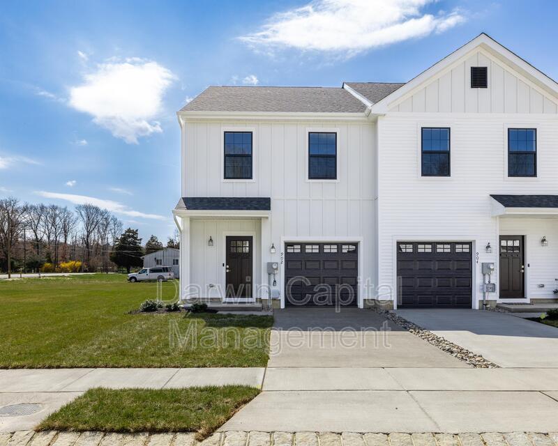 385 N Tuckahoe Rd Unit 917, Monroe, NJ 08094 Condo for Rent in Monroe