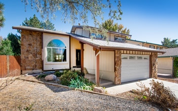 Building Photo - 1189 Panorama Dr Building Photo - 1189 Panorama Dr