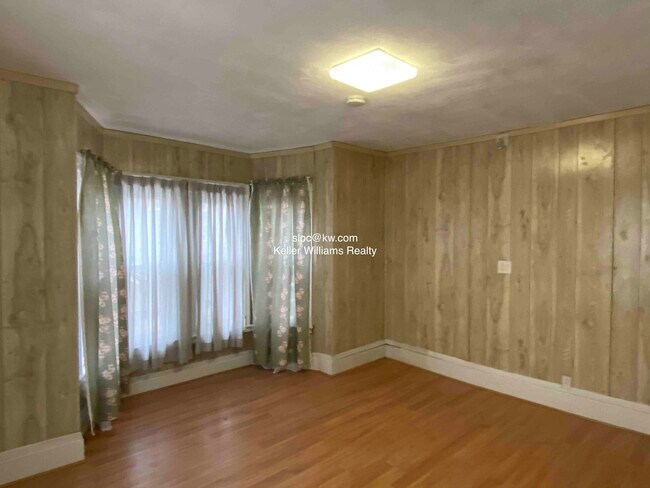 Foto del edificio - 35 Hillside Ave