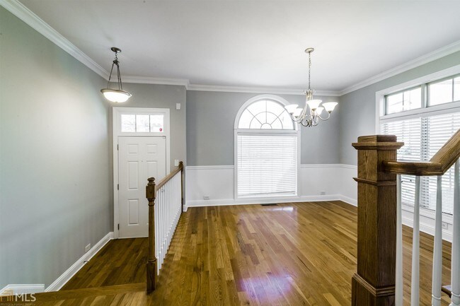 Building Photo - 10808 Ellicot Way