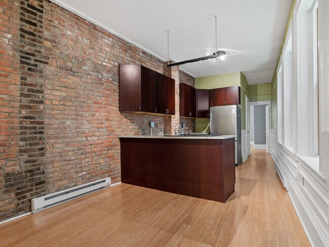 Building Photo - 592 Columbus Ave