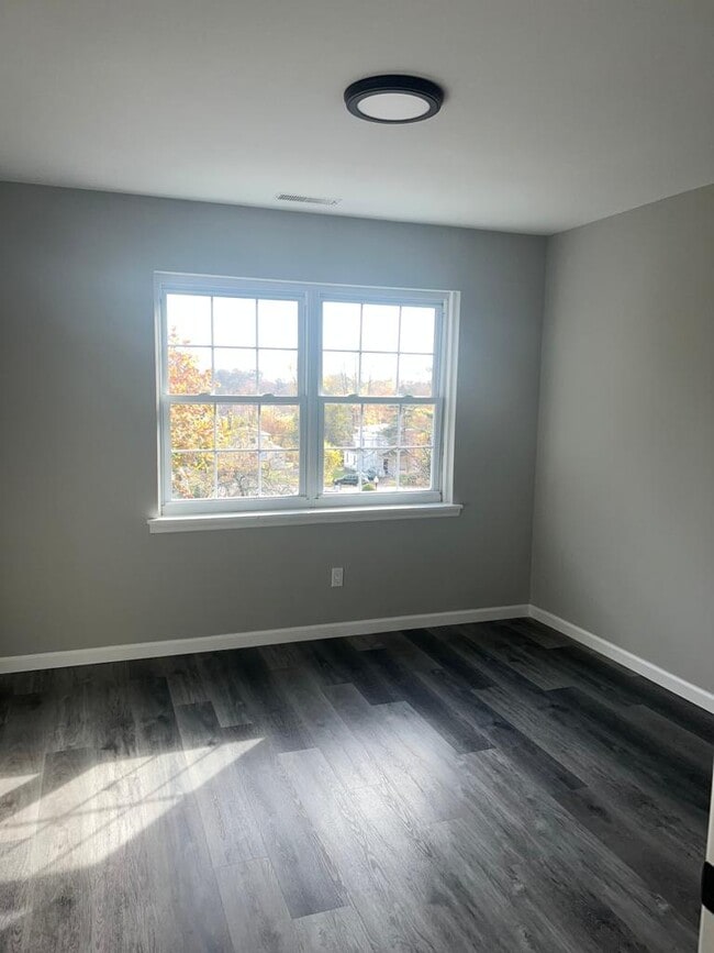 769 Sylvan Ave Unit 11, Bridgeport, CT 06606 Condo for Rent in