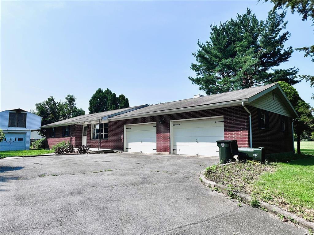 Primary Photo - 28 Oldt Rd