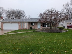 Building Photo - 8645 Courtland Dr