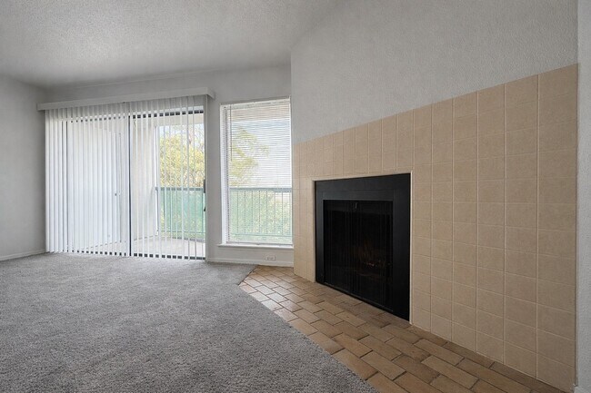 Foto del edificio - 2822 S Bartell Dr