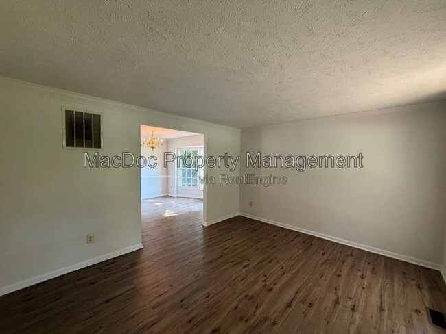 Building Photo - 11304 Springfield Dr