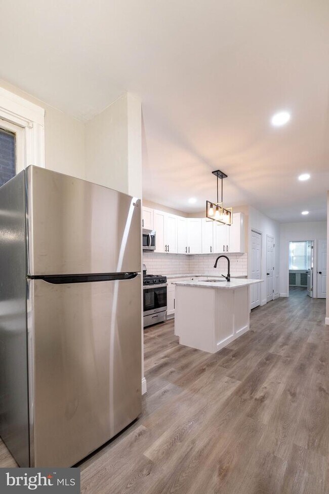 Building Photo - 4323 Cottman Ave