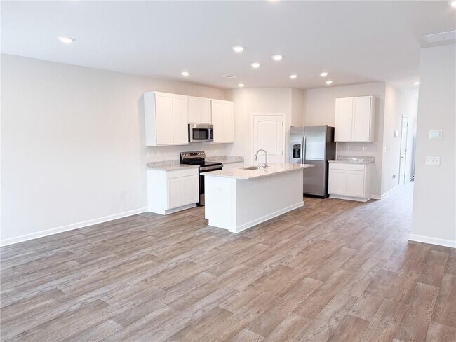 Foto del edificio - 5256 Magnolia Pl