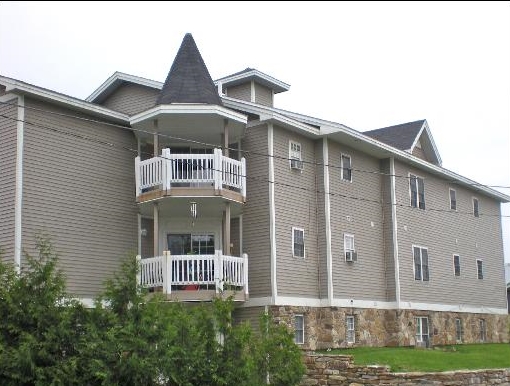 Primary Photo - Stonegate Way Apartments