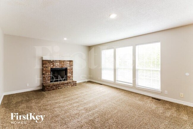 Foto del edificio - 15626 Riley St