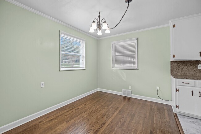 Foto del edificio - 205 Fieldstone Cir