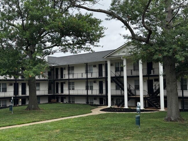 Building Photo - Flats at Turfland