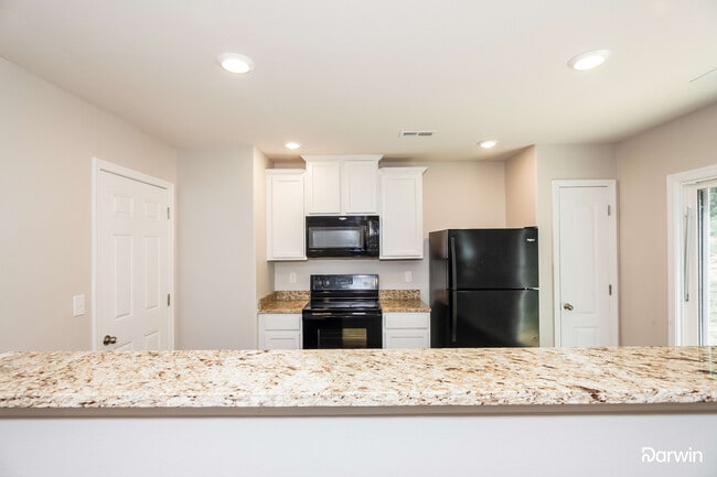 Building Photo - 936 Joselynn Drive