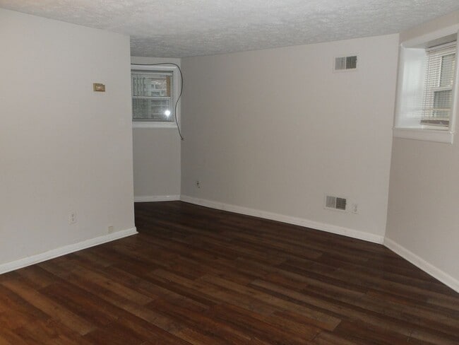 Building Photo - PMR-9-1829 S. 3rd St