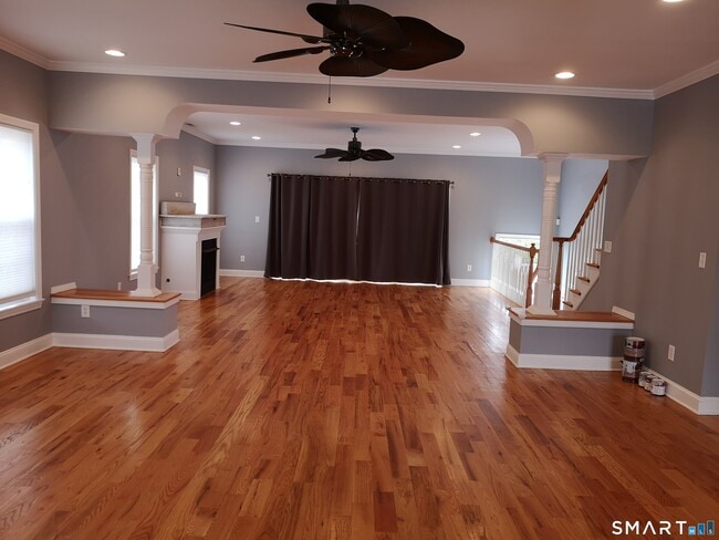 Foto del edificio - 130 Merwin Ave