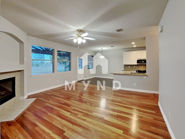 Building Photo - 10405 Augusta Ln