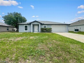 Building Photo - 3309 10th St W