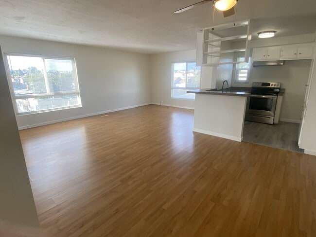 Building Photo - 1835 Grant Ave