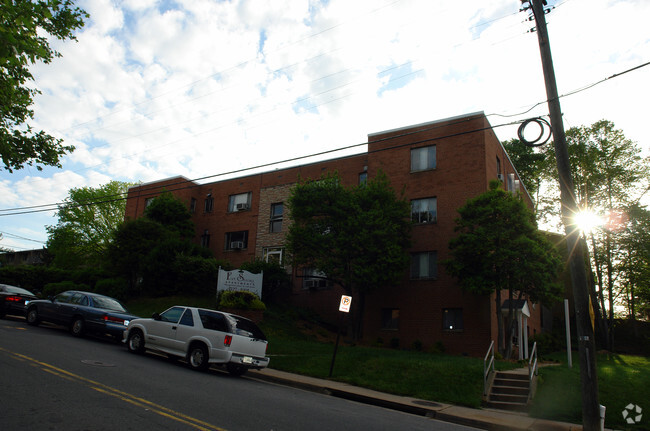 Foto del edificio - Fort Strong Apartments