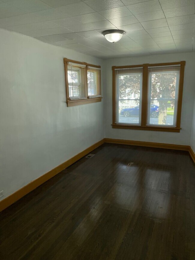 Foto del edificio - Cozy Living in Glen Park Section 8 Accepte...