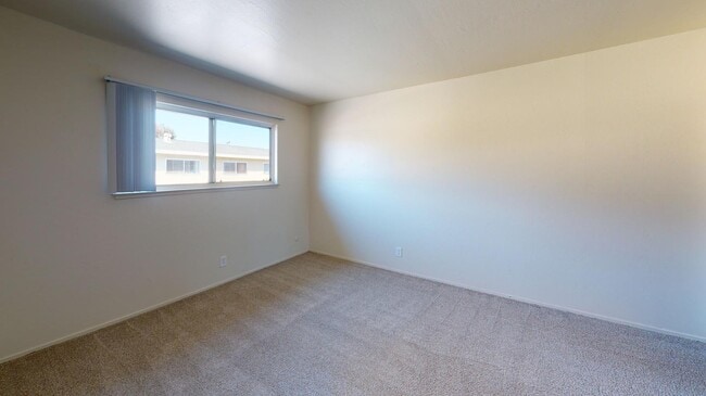 Interior Photo - Bay Terrace