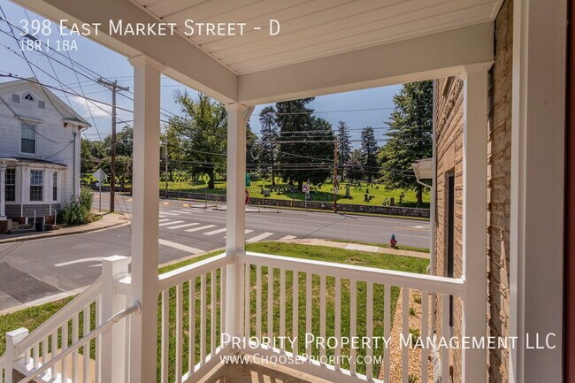 Foto del edificio - 398 E Market St