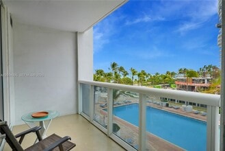 Building Photo - 10275 Collins Ave