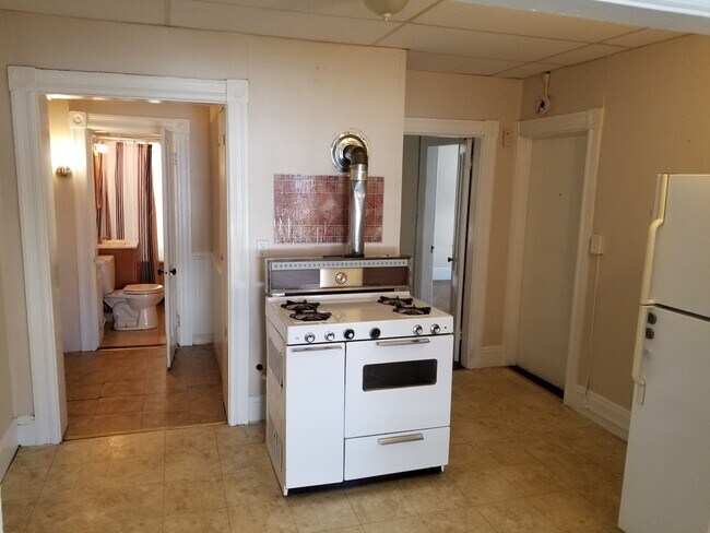 Building Photo - 617 Rimmon Street, Unit 2