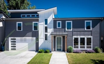 Building Photo - 1624 W Cyrus St