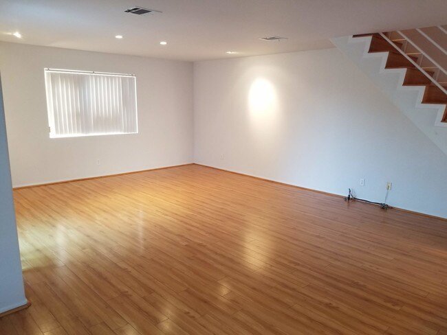 Living / Dining Area - 613 E Verdugo Ave