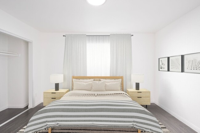 Building Photo - 1817 Garfield Pl