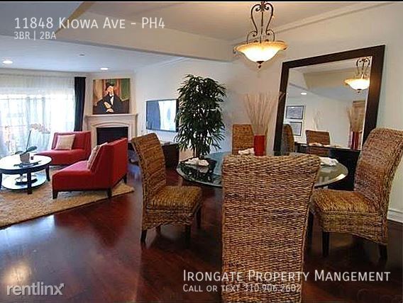 Foto del edificio - 11848 Kiowa Ave