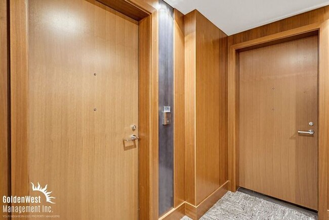 Foto del edificio - High-Rise Luxury 2Bdm 2Ba Condo in Downtown San Diego!