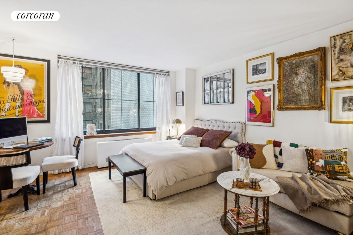 Foto principal - 250 W 89th St