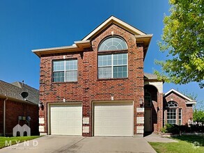 Building Photo - 11757 Wild Pear Ln