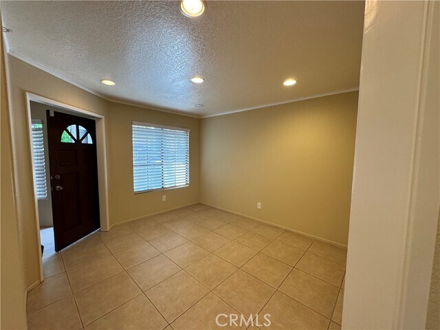 Foto del edificio - 254 Spruce Ct