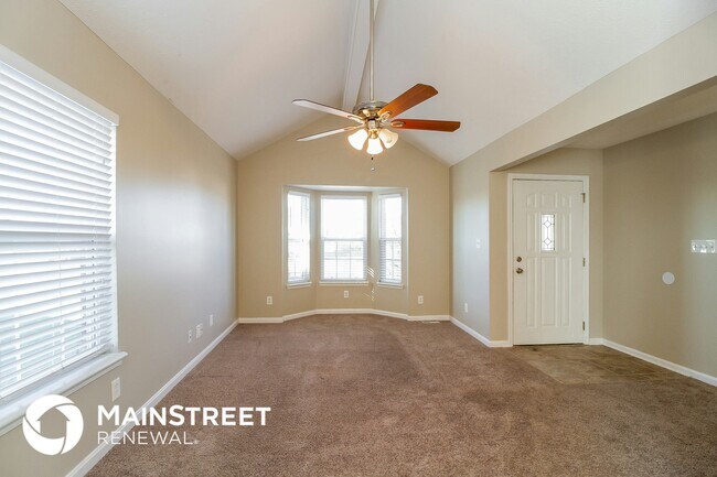Building Photo - 7913 Kenhurst Dr