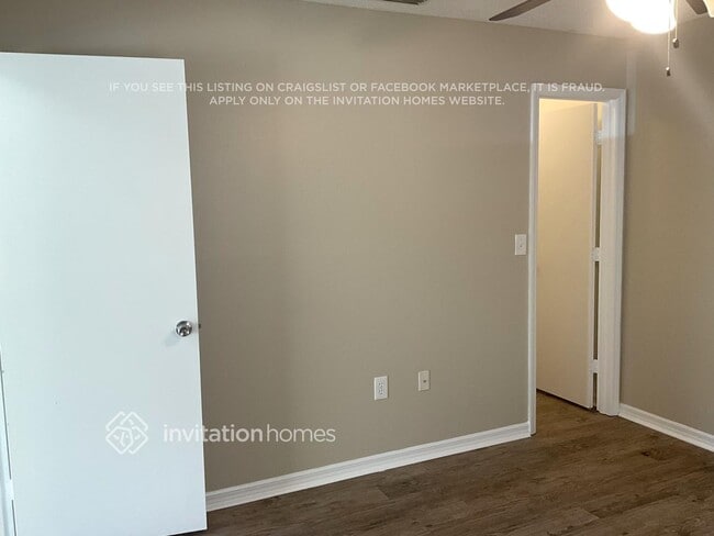 Building Photo - 335 Lake Daisy Loop