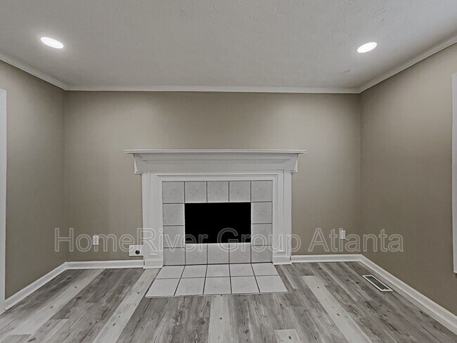Building Photo - 4070 Crabapple Dr