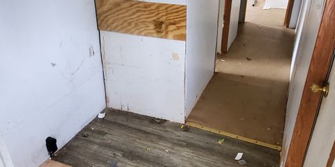 Foto del edificio - 8364 Cedar St