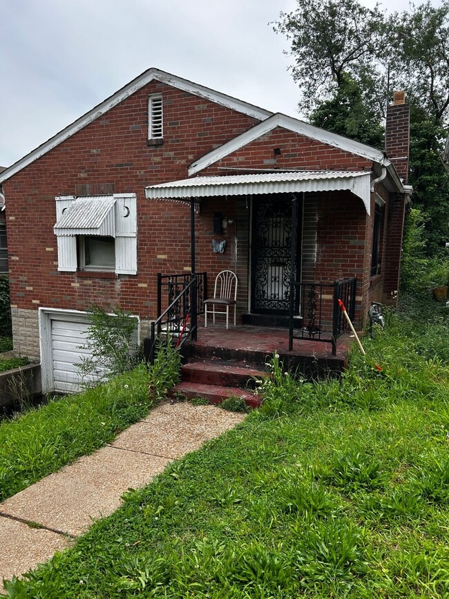 Building Photo - 3742 Melba Pl