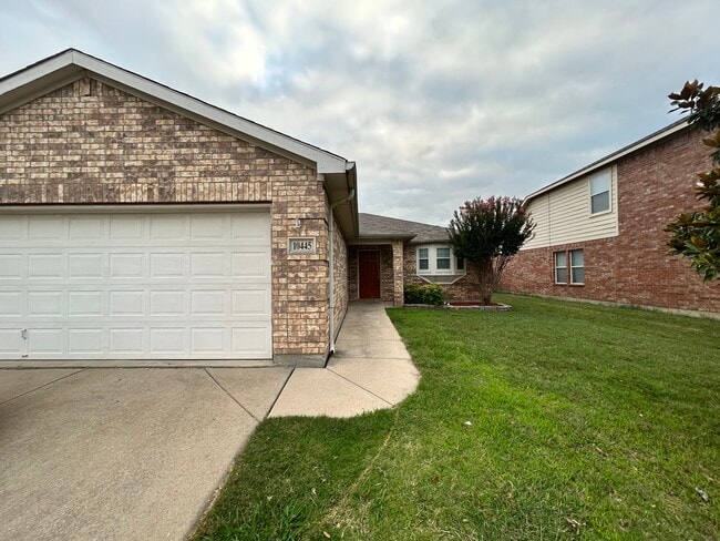 Photo - 10445 Hideaway Trl (Fort Worth, TX) House
