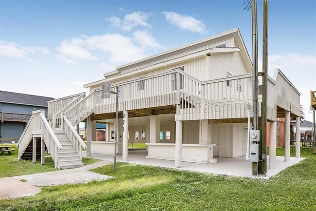 Photo - 971 Mary Ann House