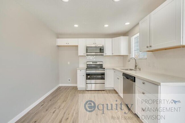 Building Photo - Taylorsville Home for Rent