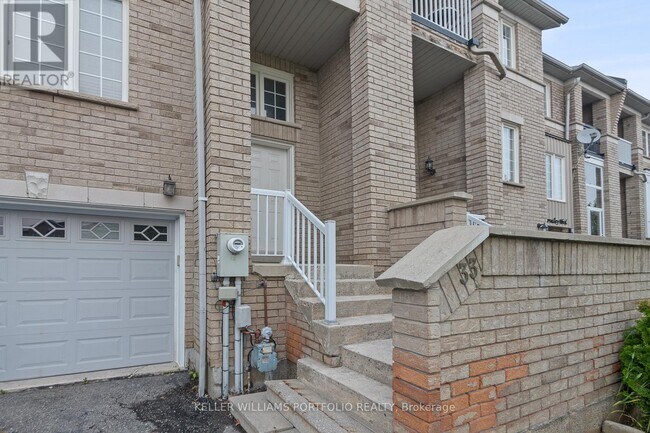 Photo du bâtiment - 33 Cedarvalley Blvd