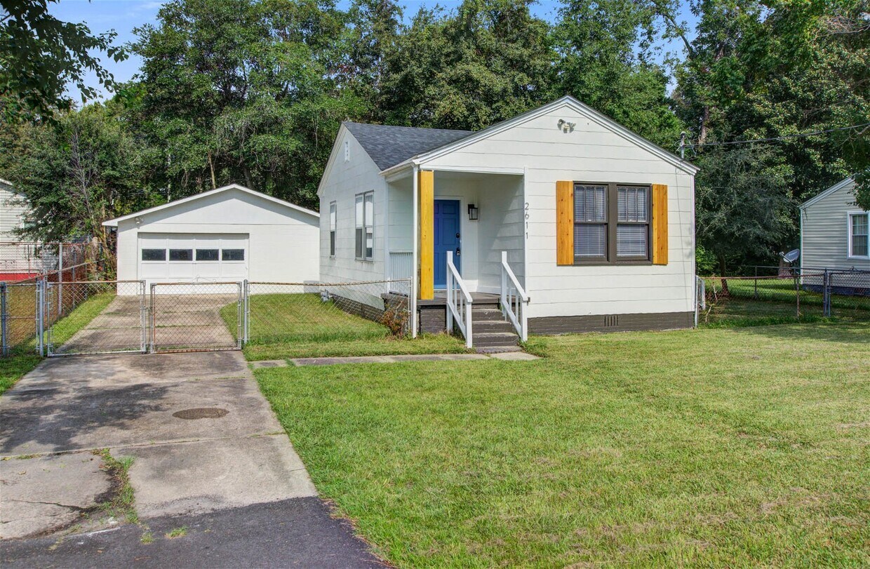 2611 Ranger Drive, North Charleston, SC 29... House Rental in North