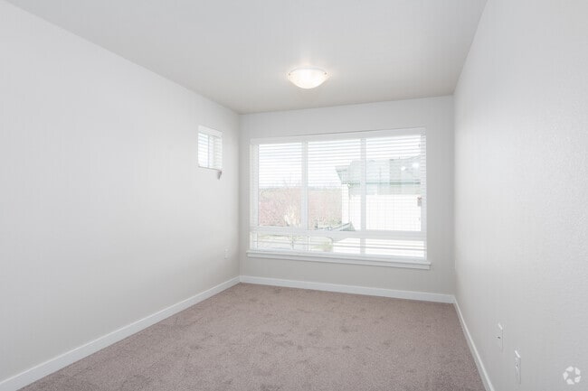 4BD, 3BA Townhome - 1,954SF - Chambers Reserve Townhomes